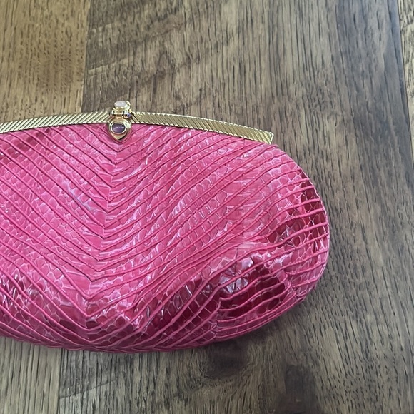 Judith Leiber Woman’s Pink and Gold Clutch with Chain - Picture 4 of 7